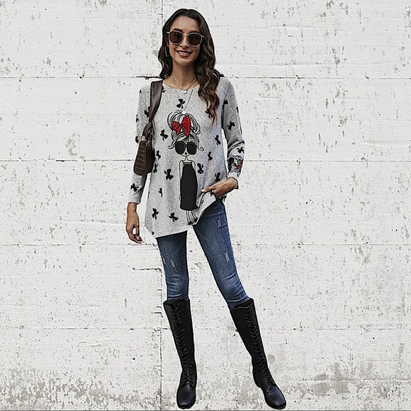 Graphic Long Sweater - Picture 6 of 8